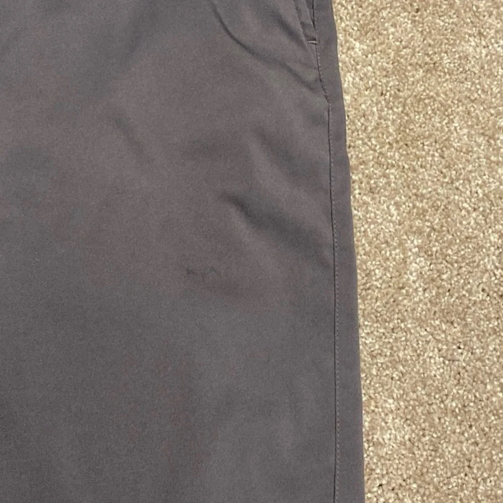 Nike Golf Dri Fit Flat Front‎ Golf Shorts Men’s 34 Grey Casual